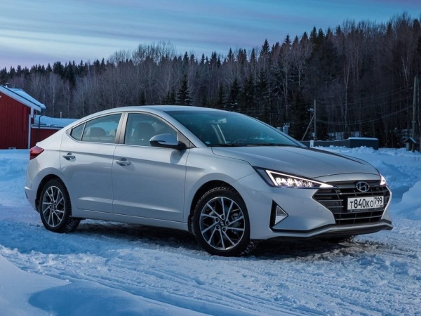 Hyundai Elantra 2018-2020