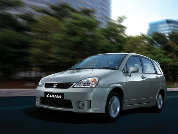 Suzuki Liana